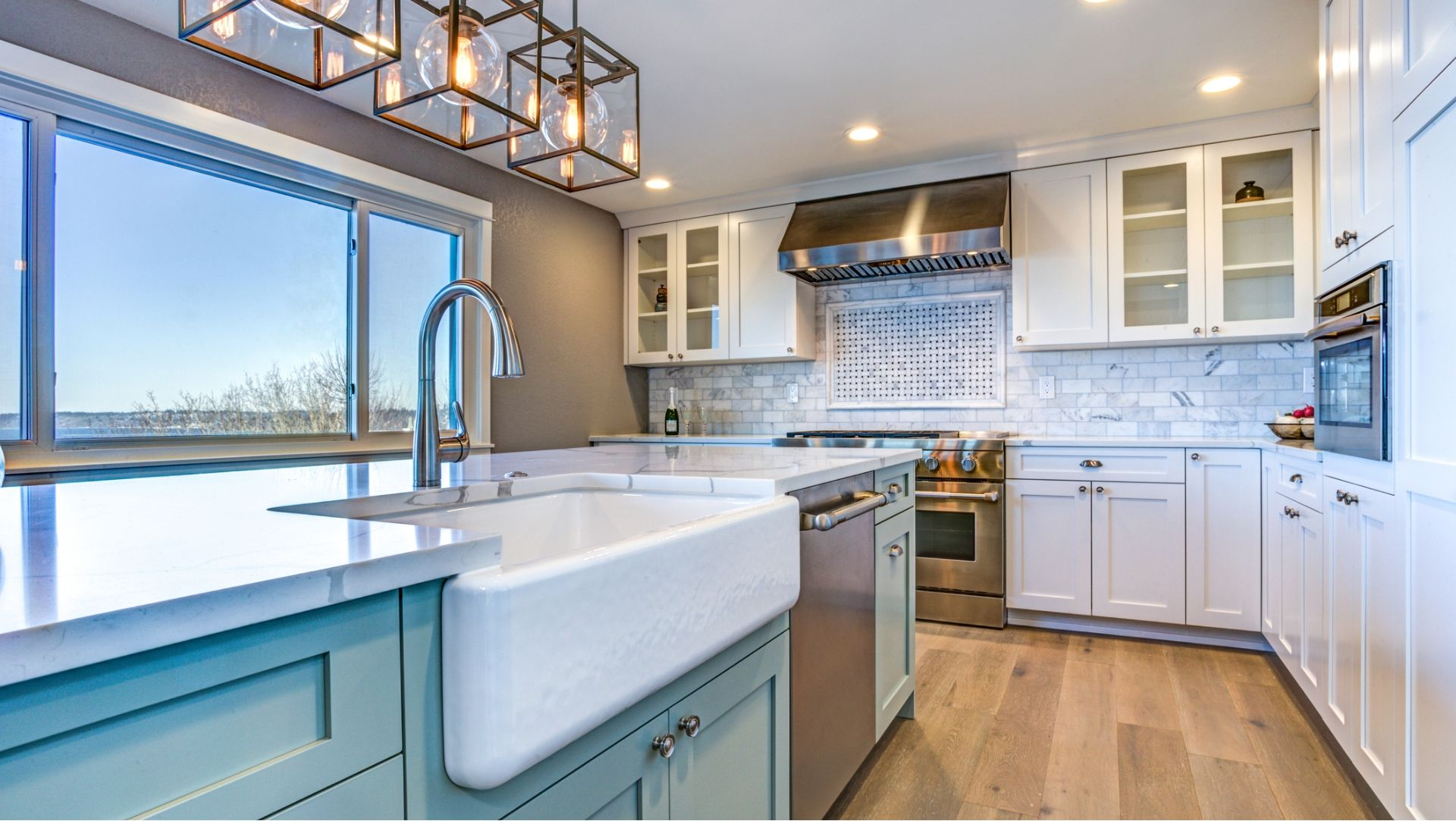 Small Bathroom, Big Impact: Ideas That Make a Compact Bathroom Feel Larger